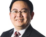 Dr Ooi Wei Seong